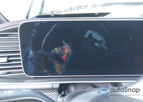 2024 Mercedes-Benz Amg Gle 63 Coupe S 4Matic+ z USA, uszkodzony, nr VIN 4JGFD8KBXRB051028